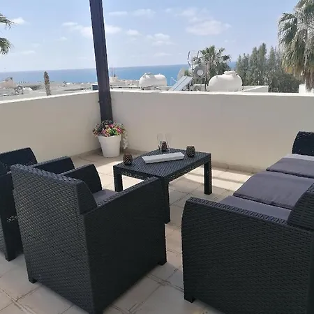 Med-sunset * Kissonerga