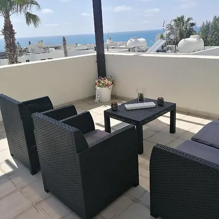 Med-sunset Villa *