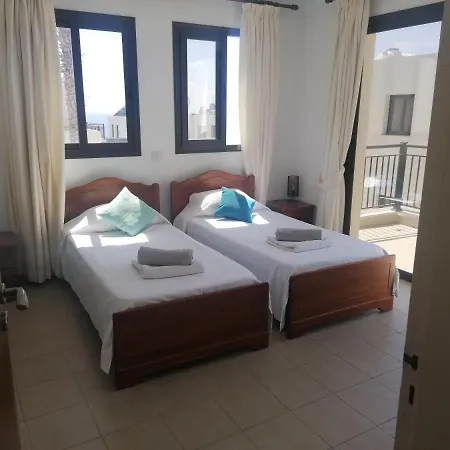 Med-sunset * Κισσόνεργα